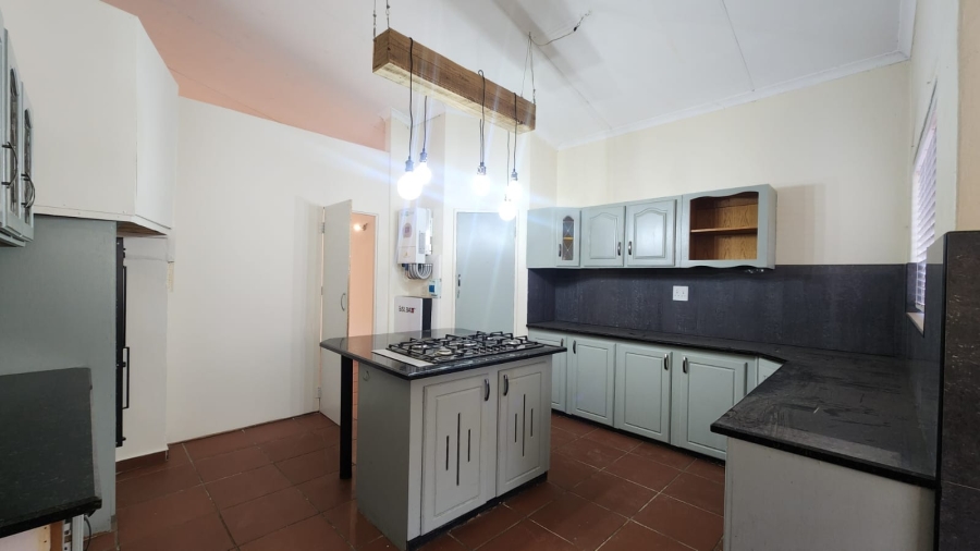 To Let 4 Bedroom Property for Rent in Schoemansville North West